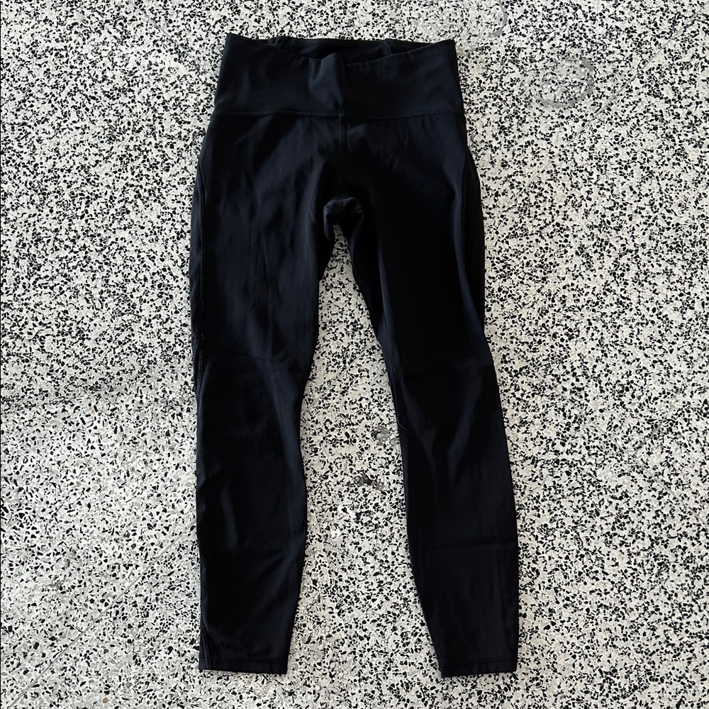 Black Lululemon Leggings 25”